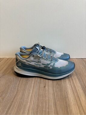 Salomon Ultra Glide Trail Running Shoes Bluestone/Pearl Blue Women's Size 8.5